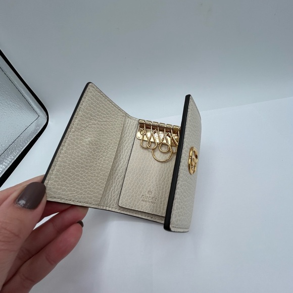 Authentic Gucci Marmont Key case/ key holder - Picture 13 of 14